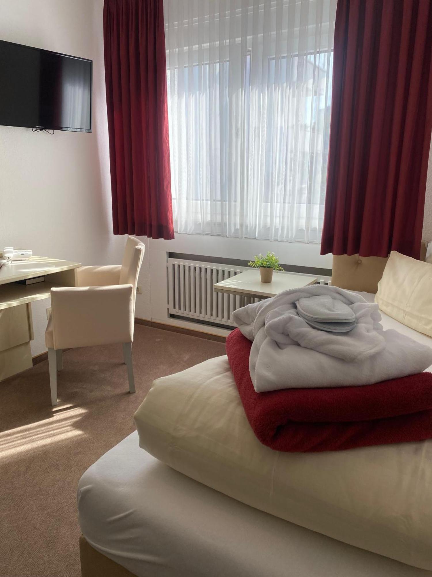 Sletz Parkhotel Giessen Exterior photo